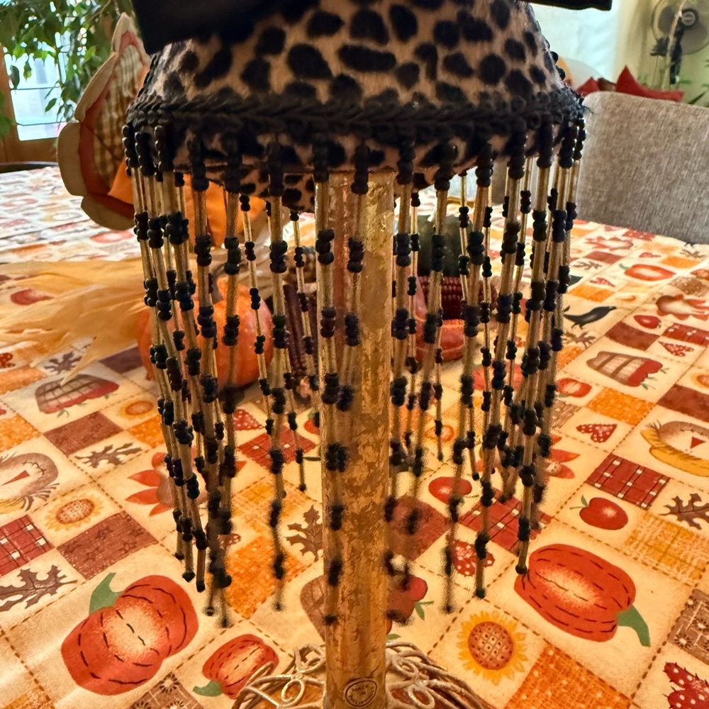 Cute Necklace Holder - Picture 7 of 8